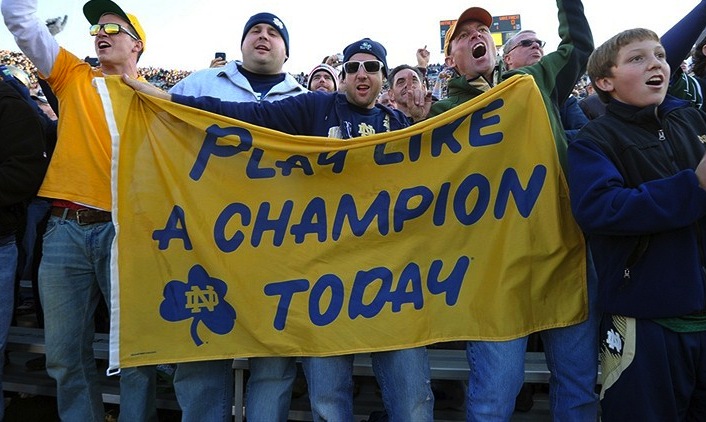 notre-dame-football-fans