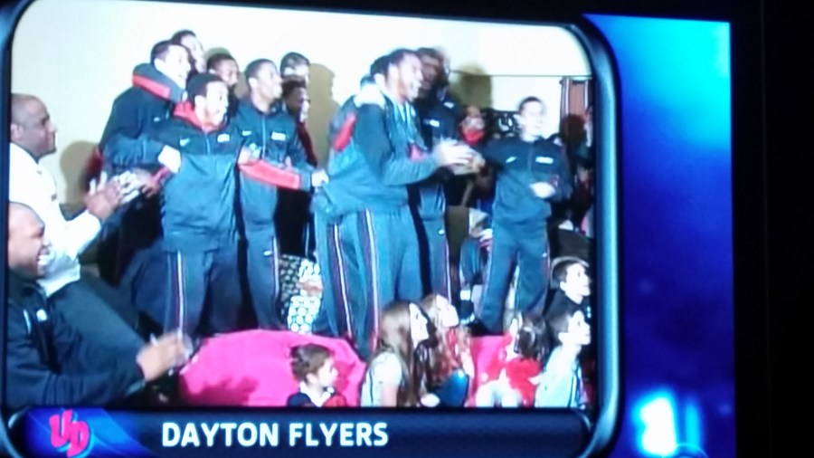 The Flyers are pumped. Thanks to @calipanthergrl for the pic.